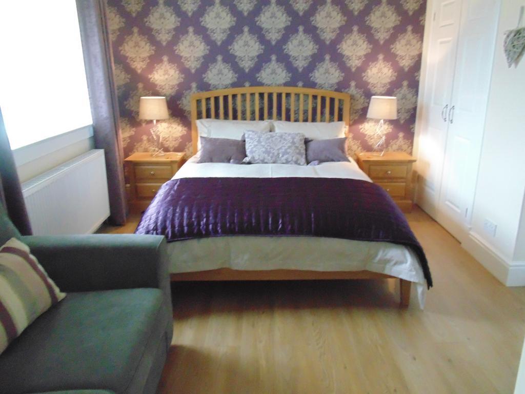 Woodside Guest house 3*